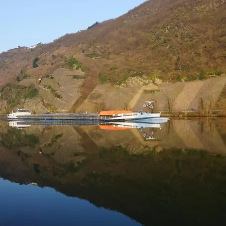 Moseljuwel Mit Exklusiver Sauna Und Indoor Pool